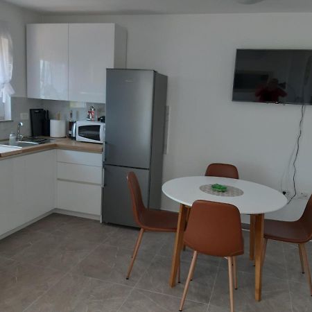 Gita Apartmani ชิซิชี ภายนอก รูปภาพ